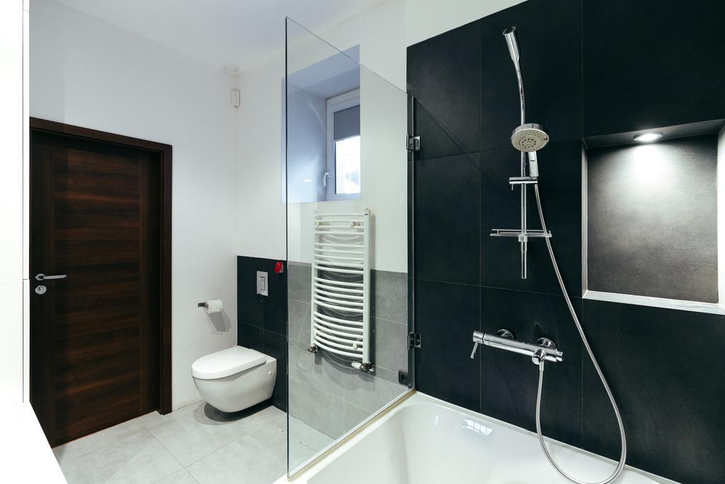 Apartment In The Strict City Centre Lodz  Ngoại thất bức ảnh